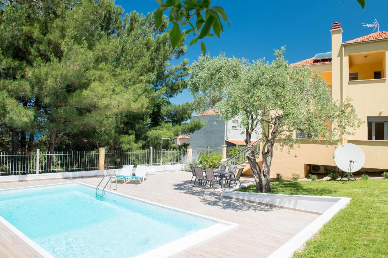 Louloudis Pool Villa Skala Rachoni  Luaran gambar