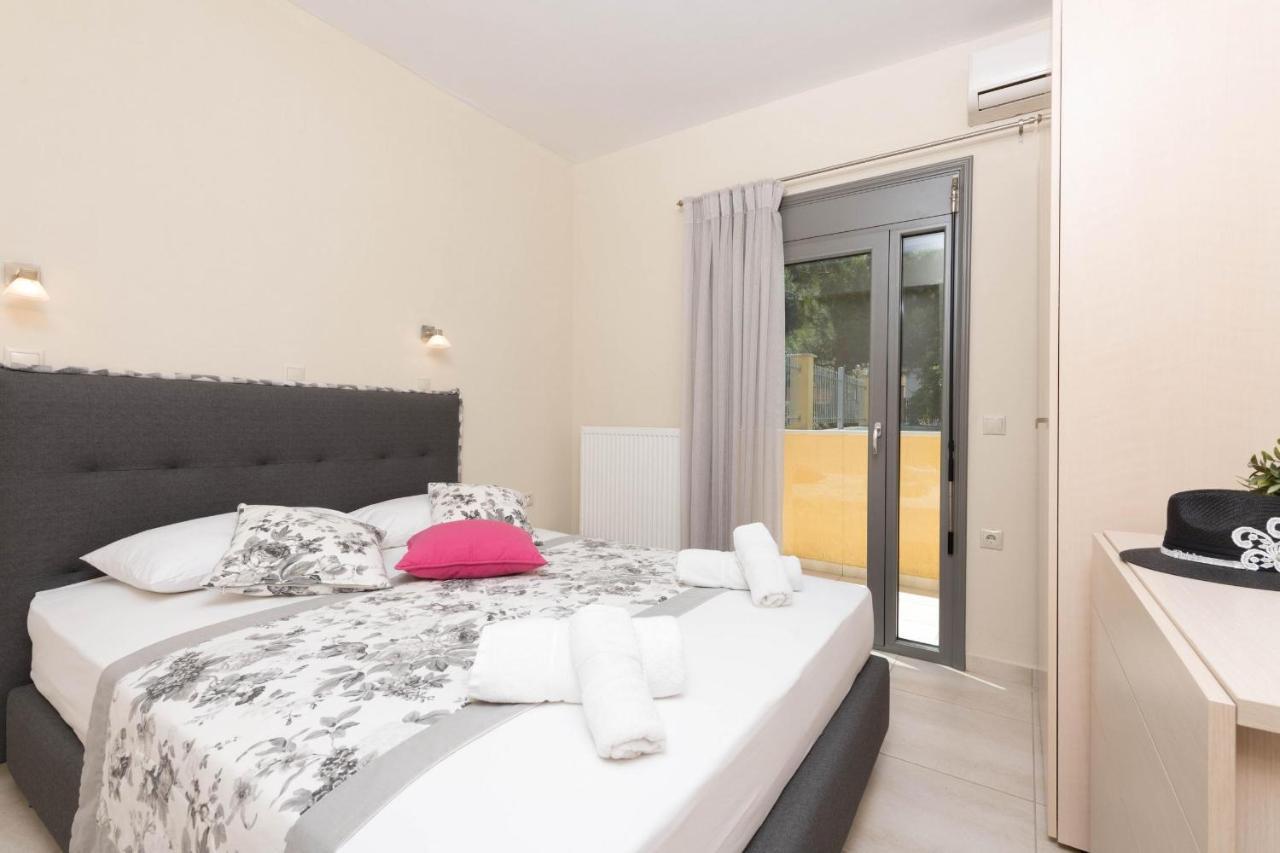 Louloudis Pool Villa Skala Rachoni  Luaran gambar