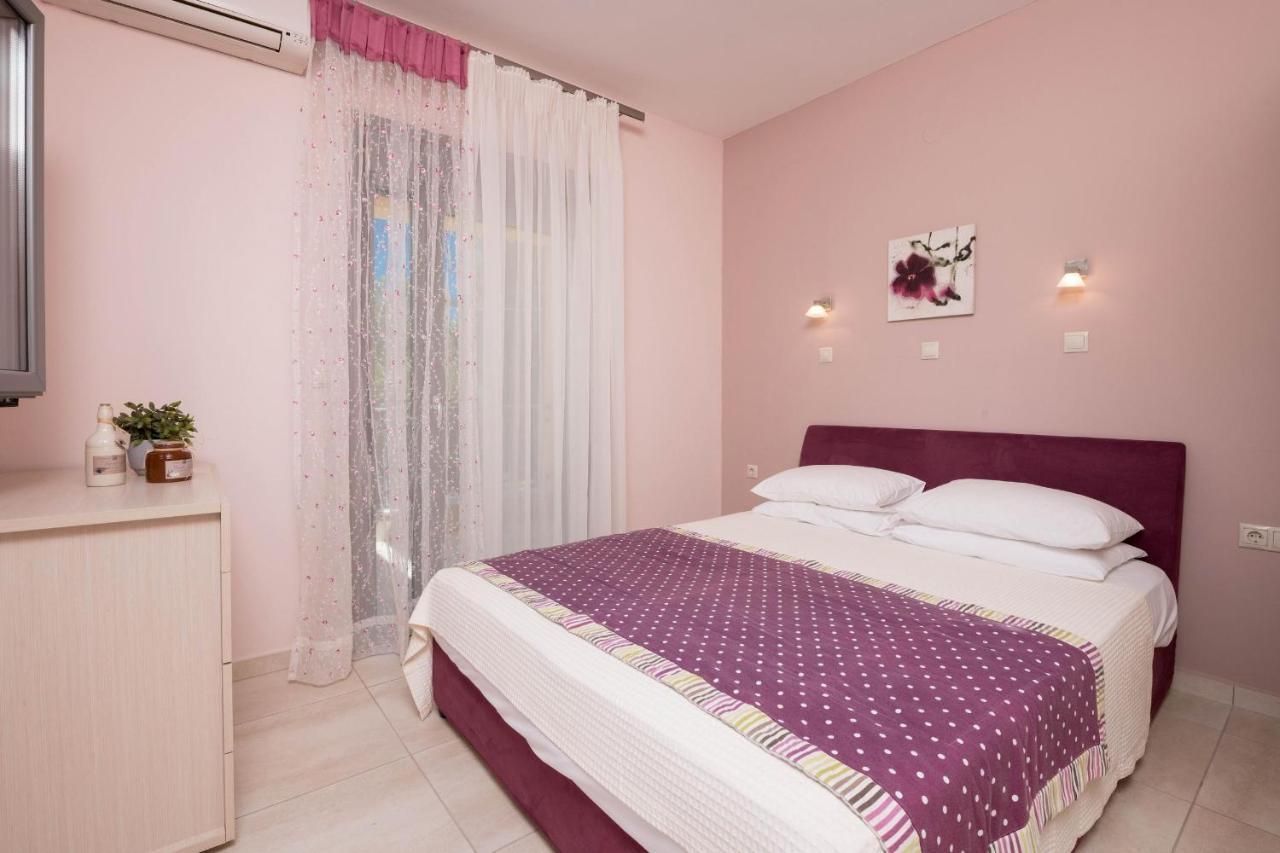Louloudis Pool Villa Skala Rachoni  Luaran gambar