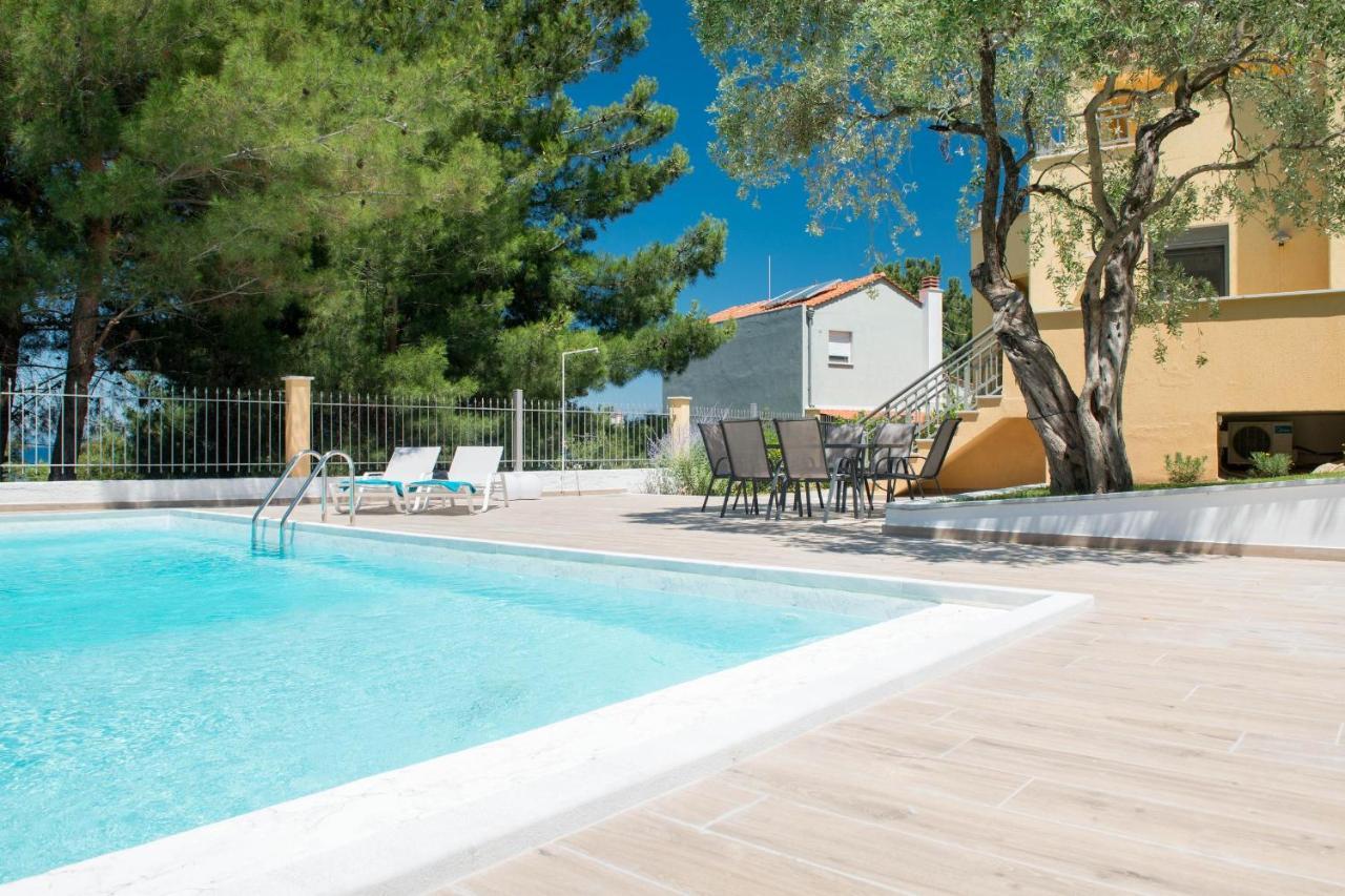 Louloudis Pool Villa Skala Rachoni  Luaran gambar