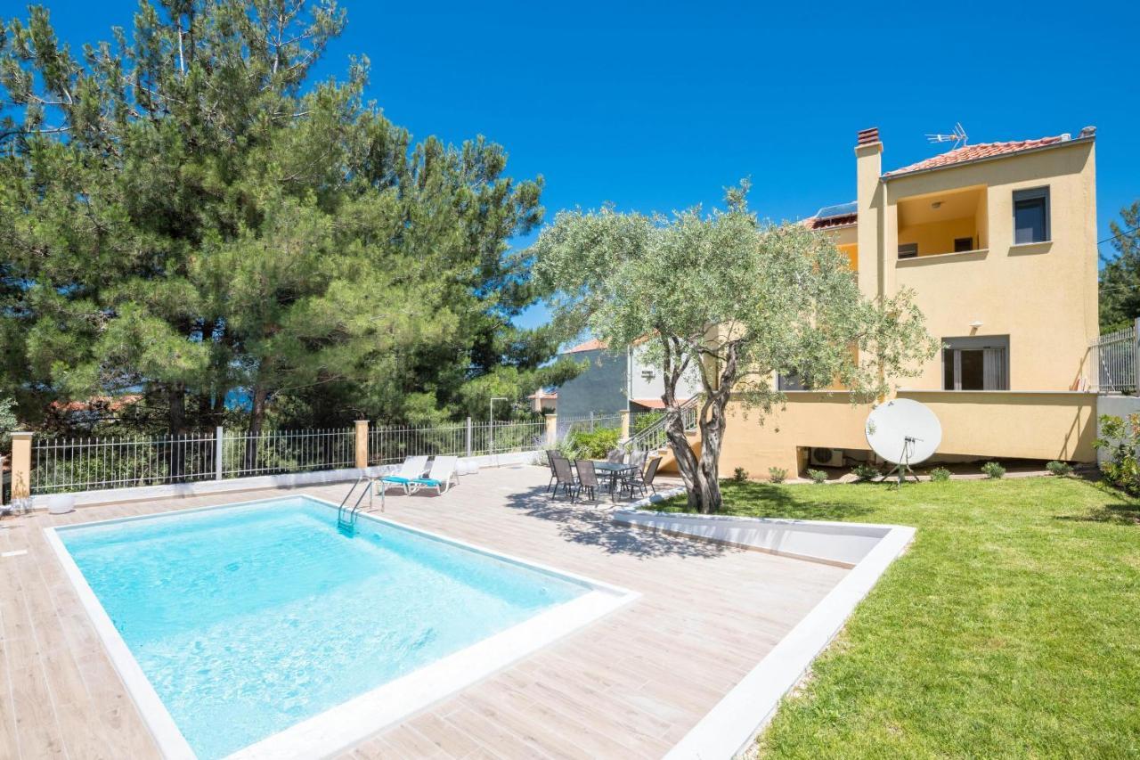 Louloudis Pool Villa Skala Rachoni  Luaran gambar