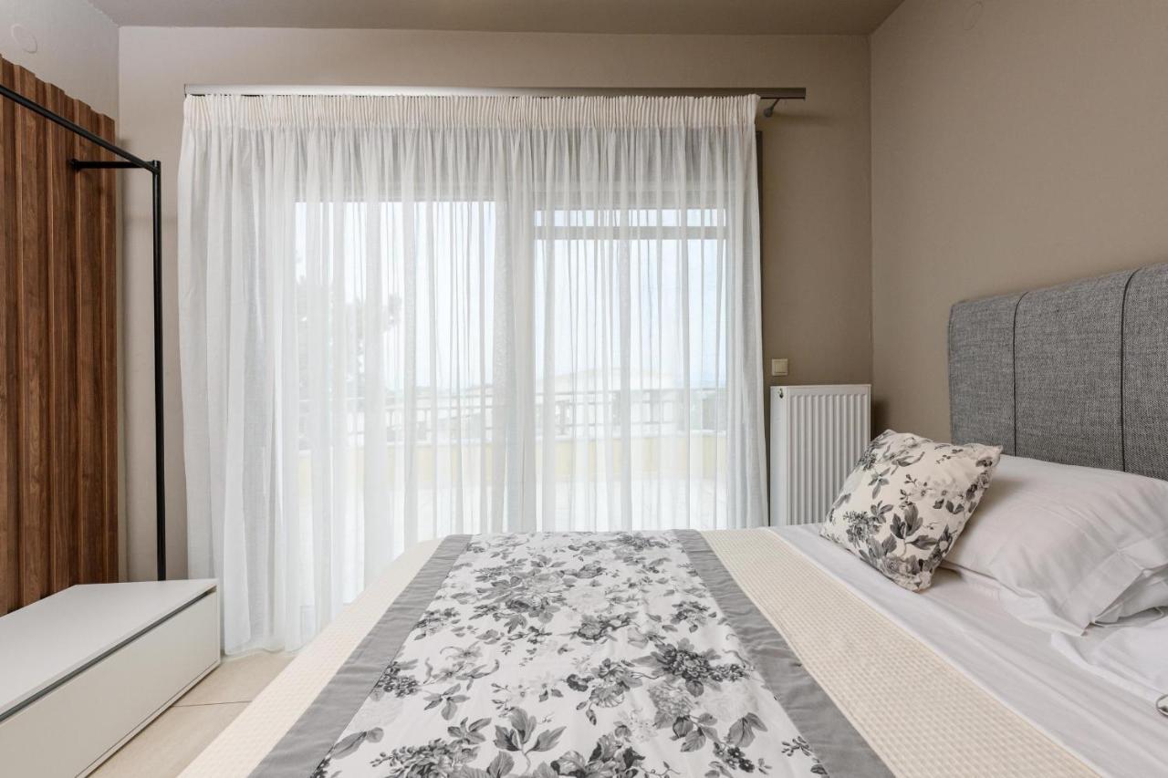 Louloudis Pool Villa Skala Rachoni  Luaran gambar